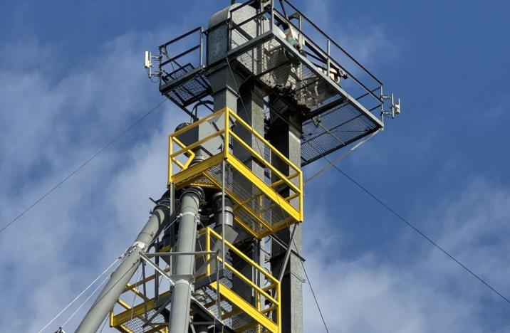 Distributors & Access Platforms